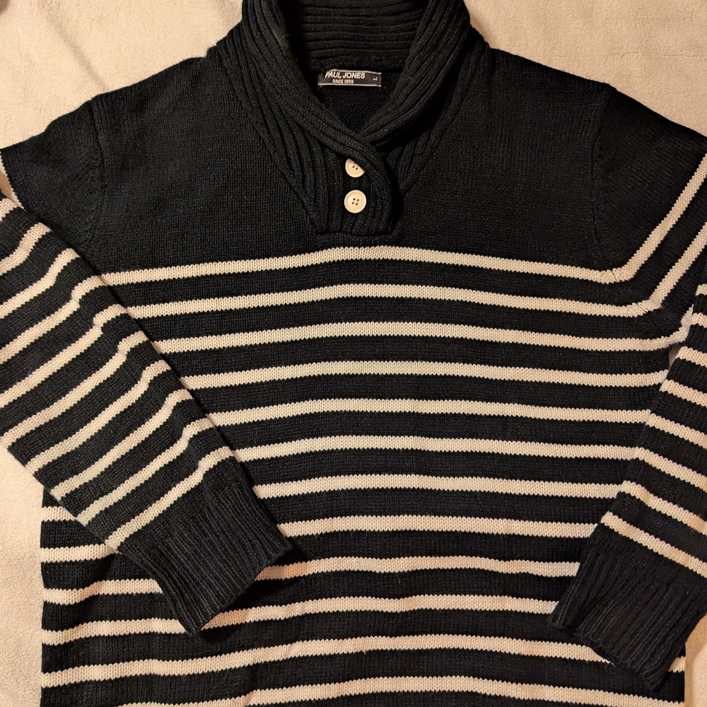 Men's Black & Gray Striped Sweater